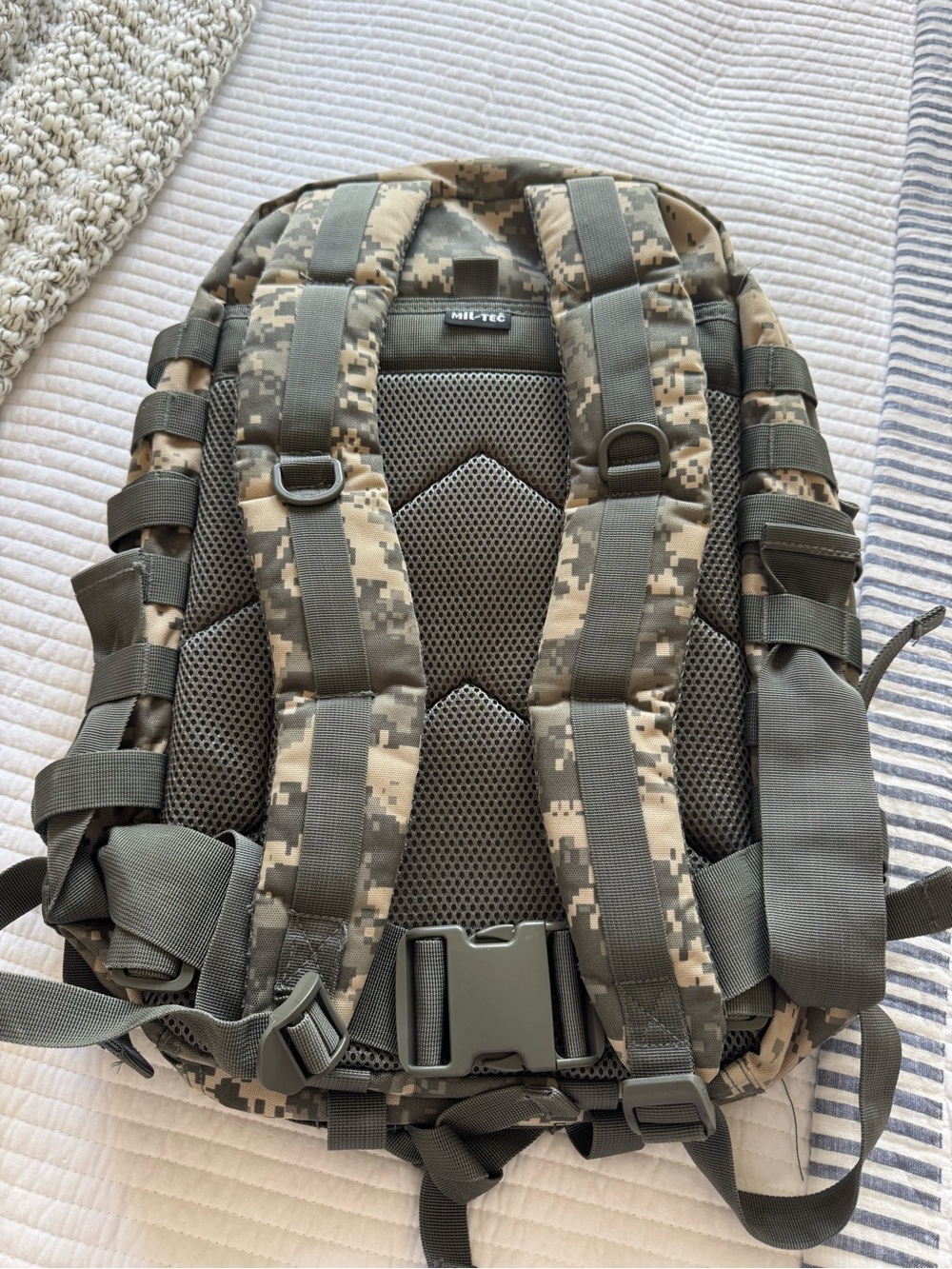 Large Camo Backpack. Like new. - Picture 2 of 4